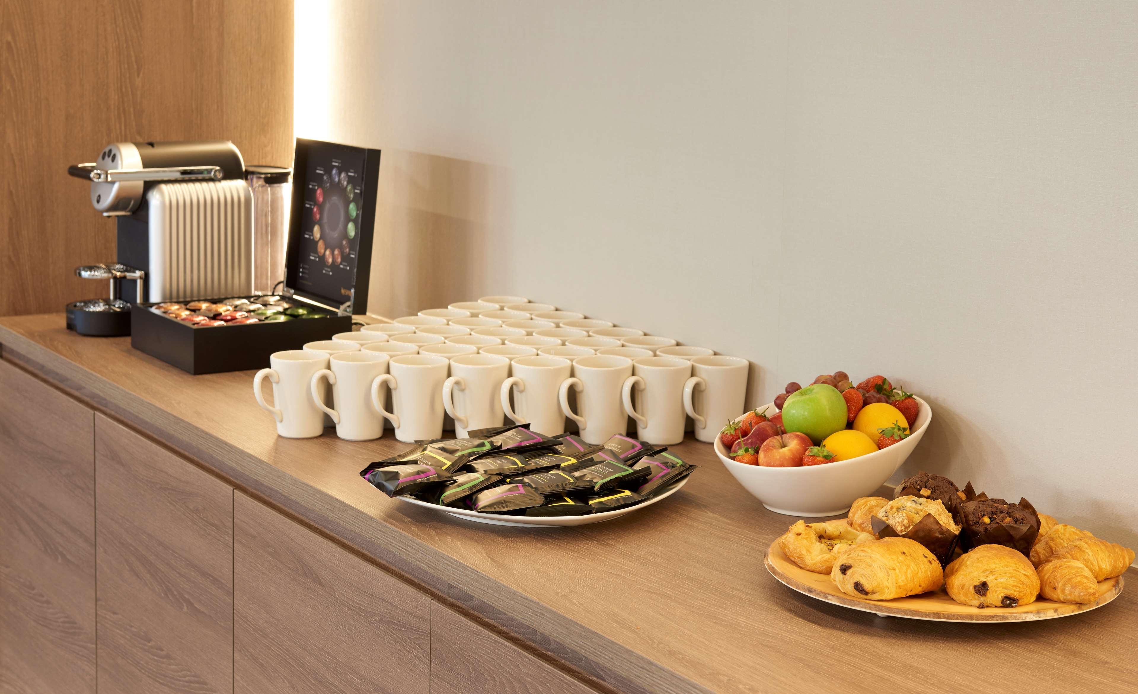 Hyatt Place London Heathrow Airport Hotel Hillingdon