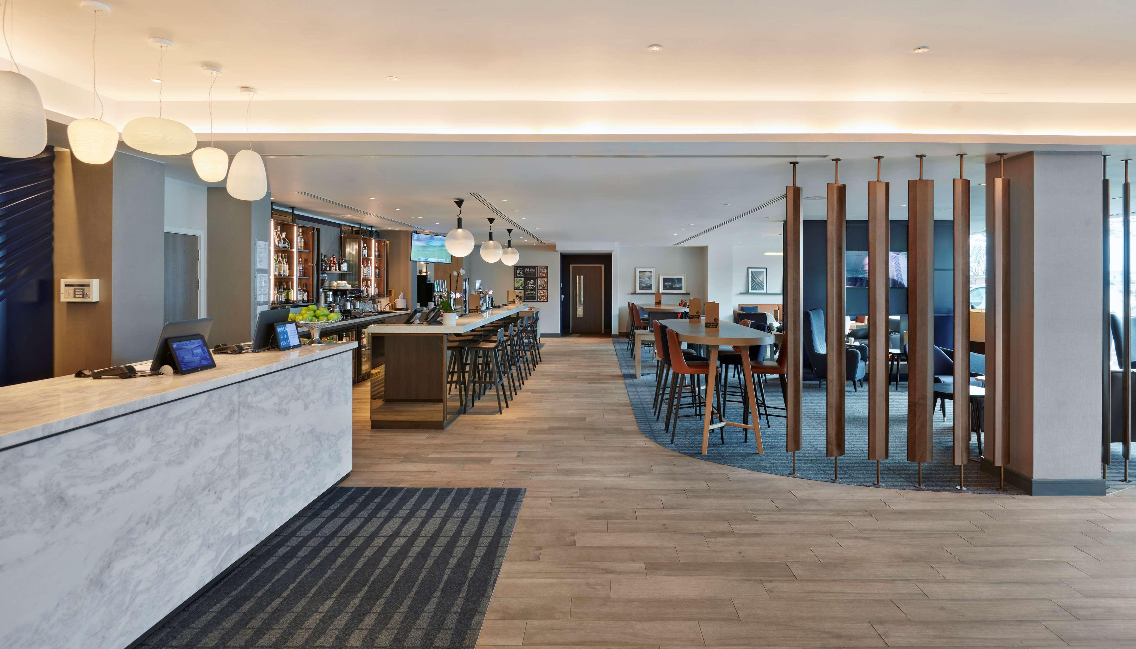 Hyatt Place London Heathrow Airport Отель 4*